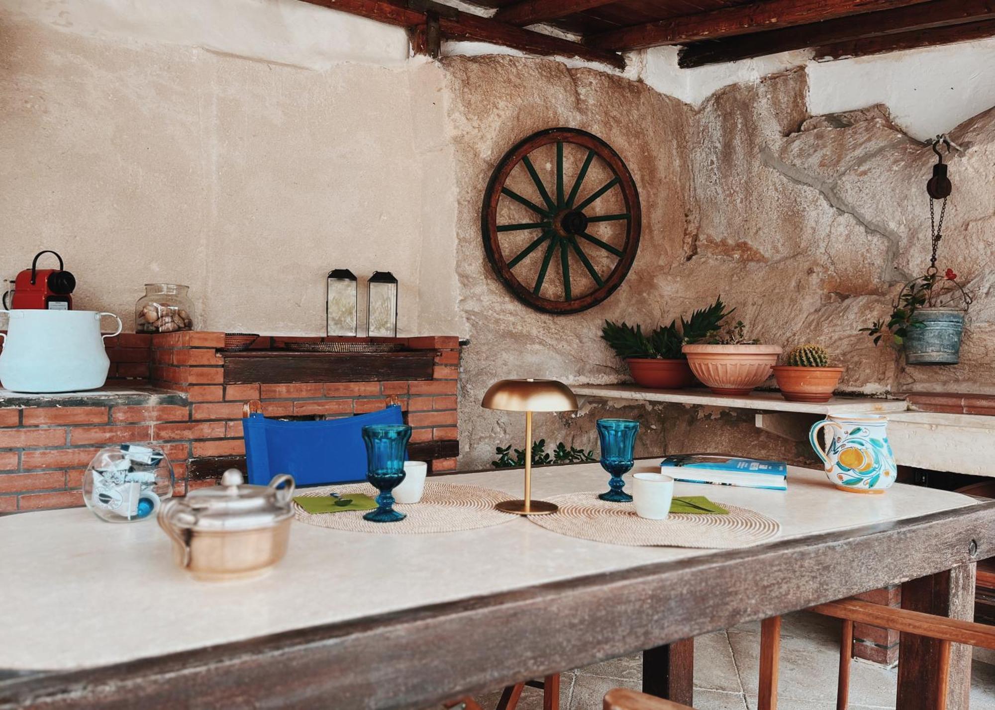 Il Cactus: una piccola oasi in paese Favignana Esterno foto
